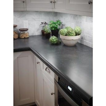 Black Laminate Countertops, Clean Laminate Countertops, Formica Kitchen Countertops, Kitchen Laminate, Slate Countertop, Kitchen Countertops Laminate, Formica Laminate, Clean Kitchen Cabinets, Cheap Countertops