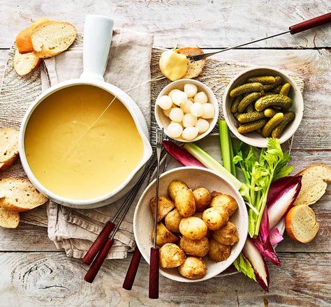 Classic Cheese Fondue, Cheese Scones, Food To Eat, Bbc Good Food, Melty Cheese, Bbc Good Food Recipes, Boiled Potatoes, Meal Deal, Crusty Bread