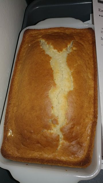 Bread From Bisquick, Bisquick Pound Cake Recipes, Bisquick Bread Loaf, Bisquick Cinnamon Bread, Bisquick Quick Bread, Bisquick Quick Bread Recipes, Gf Bisquick Recipes, Betty Crocker Recipes Desserts, Bisquick Bread Recipes