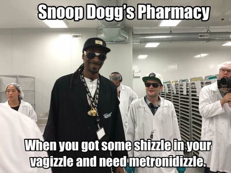 Pharmacy Meme, Pharmacy Technician Humor, Pharmacy Funny, Medical Funny, Funny Pharmacy, Funny Nurses, Pharm Tech, Job Titles, Pharmacy Humor