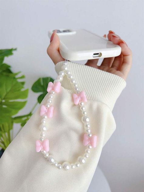 Beaded Phone Lanyard, Latest Phones, Strap Phone, Bow Decor, Beaded Lanyards, Rose Bonbon, Phone Lanyard, Pink Collar, Pink Collars