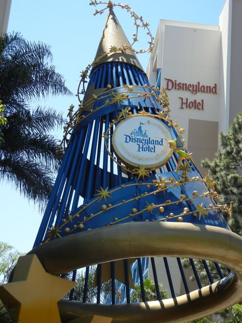 Disneyland Hotel Review - The Enchanted Traveler Disney Land Hotel, Disneyland Hotel California, Disneyland Hotel Anaheim, Disneyland Resort Hotel, Disney Hotel, Disneyland California Adventure, Hotel Entrance, Disneyland Hotel, Disney Memories