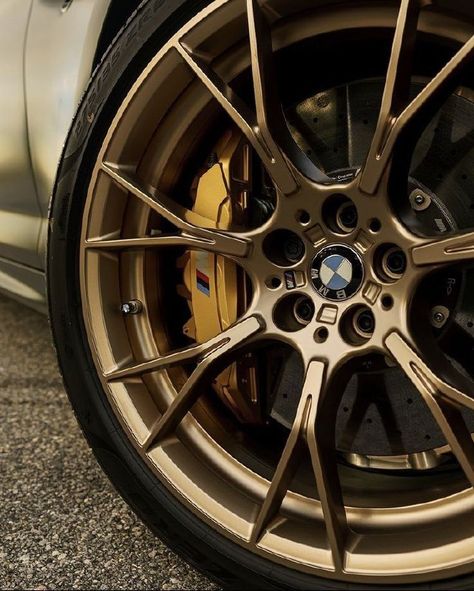 Wheels 💎 Wheels 💎 Bmw Alloy Wheels, Car Alloy Wheels Design, Markers Drawing Architecture, Piaggio Zip, Datsun 280z, Bmw Sport, Bmw Wheels, Chrome Rims, Car Wheels Rims