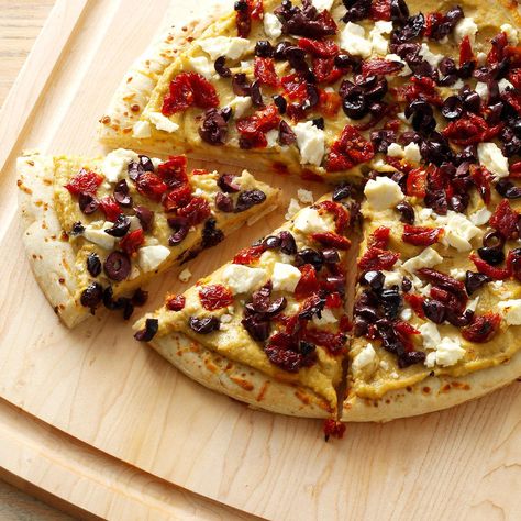 Speedy Hummus Pizza Mediterranean Hummus, Hummus Pizza, Pizza Variety, Germantown Maryland, Reheat Pizza, Mediterranean Meals, Hummus Recipe, Artichoke Hearts, Mediterranean Diet Recipes