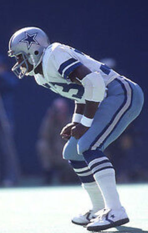 Tony Dorsett Nfl One Hand Catch, Dallas Cowboys Rings, Sport Fashion Photography, Jerry Jeudy Broncos, Tony Dorsett, Gentlemen Broncos, Tony Dorsett Dallas Cowboys, Ring Of Honor, Dallas Cowboys Images