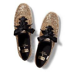 Wha? Diy Glitter Shoes, January Fashion, Sparkly Flats, Kate Spade Keds, Keds Sneakers, Glitter Flats, Sparkly Shoes, Holiday Shoes, Glitter Sneakers