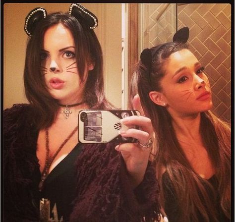 Classic Halloween costumes: a cat. Liz Gillies and Ariana Grande know what's up. All black outfit, cat ears, and drawn on nose and whiskers (courtesy of eyeliner or face paint). Victorious Cast, Classic Halloween Costumes, Jade West, Liz Gillies, Elizabeth Gillies, Ariana G, Cat Valentine, Look At You, Nicki Minaj