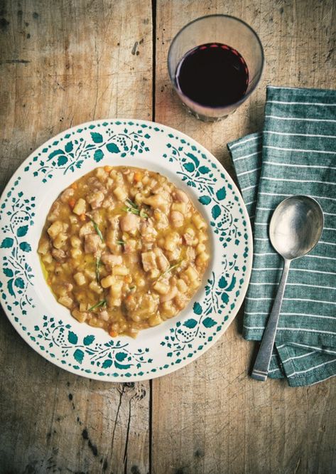 Rosemary Soup, Borlotti Beans, Italian Soup Recipes, Florence Food, Restaurant London, Soup Pasta, Winter Soup, Italian Soup, Red Lentil Soup