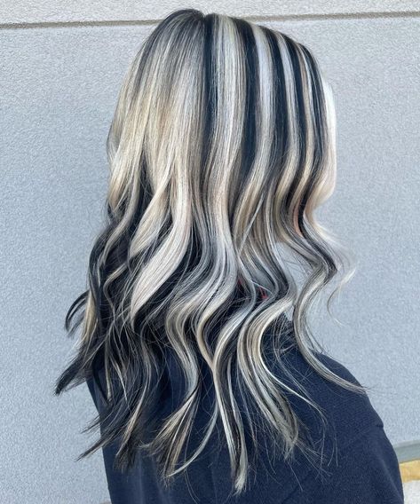 Blonde Hair With Chunky Black Highlights, Thick Lowlights For Blondes, Gray And White Hair Color, Chunky Blonde And Black Highlights, Platinum Blonde Chunky Highlights, Emo Chunky Highlights, Blonde Hair Black Lowlights, Silver Hair With Black Highlights, White Highlights On Dark Hair