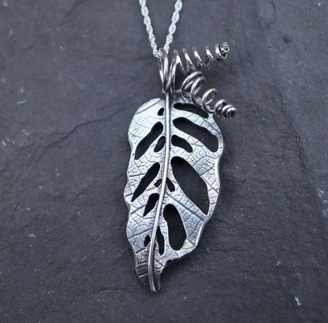 Monstera Adansonii Necklace Adansonii Leaf Gift for Her | Etsy Silver Clay Jewelry, Monstera Adansonii, Flower Resin Jewelry, Real Leaf, French Wire Earrings, 3d Jewelry, Silver Clay, Striped Cat, Metal Clay Jewelry