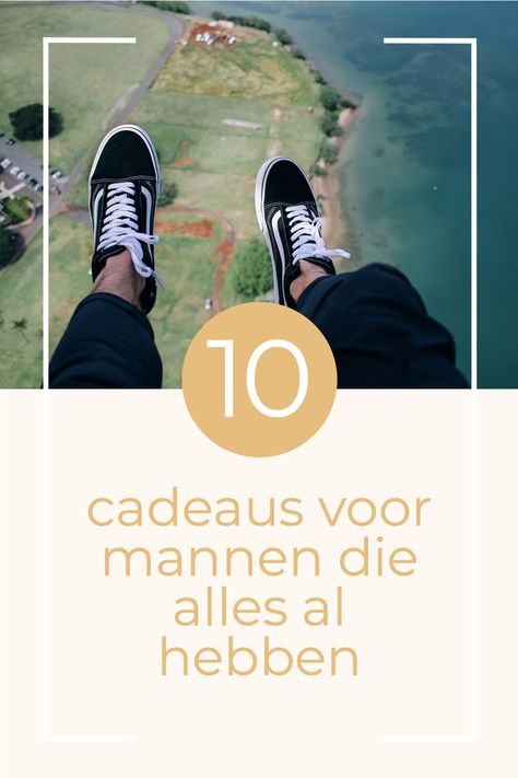 Op zoek naar een cadeau voor je vriendje, vader, opa of beste vriend? In dit artikel vind je 10 cadeaus voor mannen die alles al hebben. Soms kom je namelijk maar niet op een cadeau, omdat ze alles wat je bedenkt al in huis hebben of niet echt aanvoelt als een origineel cadeau. Met deze cadeau tips en ideeën voor mannen help ik jou op weg! Cadeau Vader, Cadeau Man, Lifestyle Blog, Blog Posts, Lifestyle, Movie Posters, Film Posters