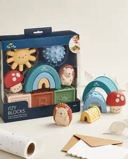 Mindful Mommy LOVES Itzy Ritzy!! #babytoys #momtobe #shoplocal Sensory Blocks, Soft Blocks, Block Play, Itzy Ritzy, Learning Shapes, Eco Friendly Toys, Stacking Toys, Baby Blocks, The Senses