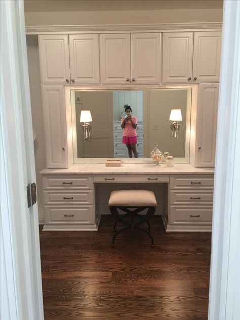 Home Bunch Bathrooms, Vanity With Built In Shelves, Wardrobe With Vanity Built Ins, Small Walk In Closet With Vanity, Closet With Vanity Built In, Built In Vanity In Bedroom, Hidden Vanity, Closet With Vanity, Built In Vanity