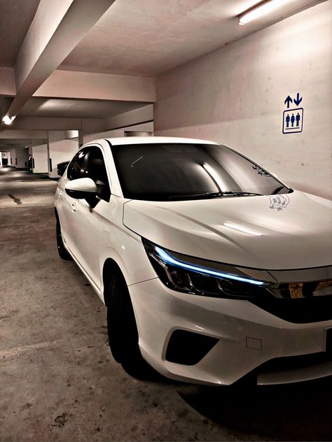 Honda City Hatchback + Parking Honda City Hatchback, Honda Hatchback, Hatchback Cars, Team Logo Design, Car Designs, Honda City, Sport Car, 2024 Vision, City Aesthetic