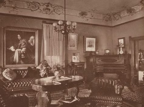 HOME Music Room, 1900's: A home musical entertainment center for a fairly prosperous early century family 1900s Decor, 19th Century Homes, 1900s House, Edwardian Interiors, Laura 1944, Edwardian Homes, Victorian Rooms, Old Interior, Early American Decor