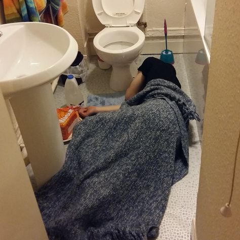 Throwing Up Blue  https://medium.com/the-haven/throwing-up-blue-d3b3e5f624e2 Girl Throwing Up Over Toilet, Throw Up, Domestic Aesthetic, Life Core, Sleep Bed, Snoring Remedies, How To Stop Snoring, Bathroom Floors, Over Toilet