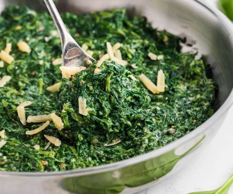 Creamed Spinach Recipe Easy, Fruit Sides, Side Veggies, Fresh Spinach Recipes, Creamed Spinach Recipe, Creamed Peas, Pasta Fillo, Spinach Recipe, Popsugar Food