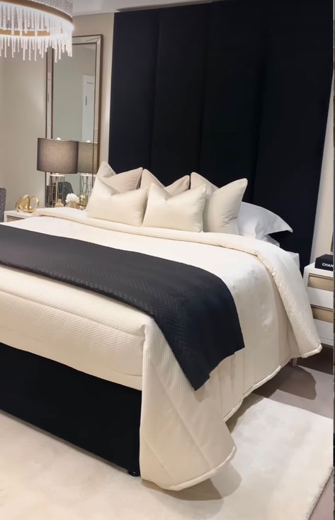 Bedroom Black Velvet Bed, Black Velvet Headboard Bedroom Ideas, Tall Black Headboard, Black Headboard Ideas, Black Panelling Bedroom, Large Headboard Bedroom, Black Bedframe Bedroom, Black Bed Ideas, Black Velvet Bed Frame