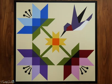 Robin Quilt Block Pattern, Hummingbird Quilt Block Pattern Free, Hummingbird Quilt Pattern, Hummingbird Barn Quilt Pattern, Dragonfly Barn Quilt, Barn Quilt Flower Patterns, Flower Barn Quilt Patterns, Easter Barn Quilts, How To Make A Barn Quilt