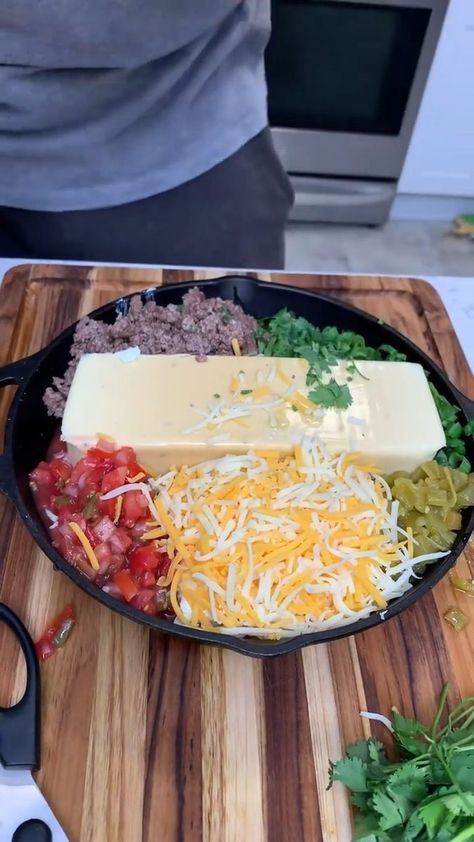 Texas-Inspired Skillet Queso | cheese, meat, Texas, recipe, queso | Derek makes a jaw-dropping queso recipe with lots of cheese, meat, and other flavors! This video was produced by Derek's Creations and Network Media LLC. | By Wonder and Raw | Facebook Winery Appetizers, Texas Queso, Skillet Queso, Mexican Recipies, Cheese Sauces, Mexican Dip, Dip Dip, Cheese Dips, Queso Recipe