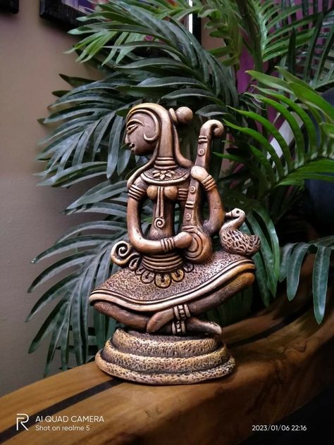 For order please DM. Excellent terracotta items for home decor. Terracotta Statues, Durga Art, Ma Saraswati, Meditation Room Design, Tissue Paper Painting, Dhokra Art, Saraswati Idol, Wooden Tools, Terracotta Art