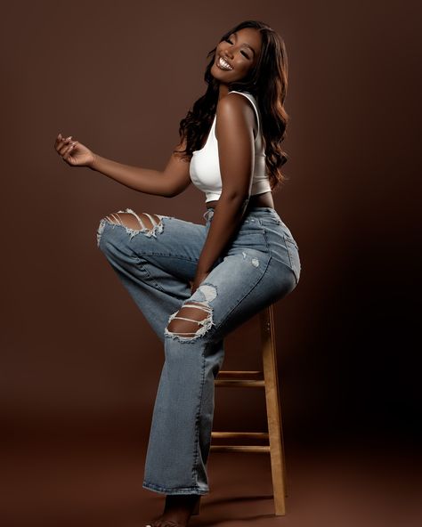 loving who I am becoming🤎 Self Portrait Poses Studio, Photoshoot Ideas Lifestyle, Stool Modeling Poses, Black Woman Posing, Ideas For Portrait Photography, Barstool Poses Photography, Barstool Photoshoot Ideas, Shoot Inspo Ideas, 90s Theme Photoshoot Black Women