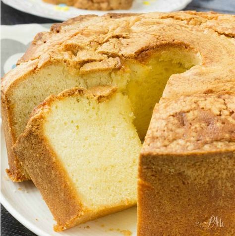 A great use of leftover egg yolks, Twelve Yolk Pound Cake, is golden and buttery. A great basic cake that's not overly sweet. Serve this with a good vanilla ice cream and rich caramel sauce. Lemon Cream Cheese Pound Cake Recipe, Pineapple Pound Cake, Million Dollar Pound Cake, Homemade Pound Cake, Cream Cheese Pound Cake Recipe, Southern Pound Cake, Butter Pound Cake, Sour Cream Pound Cake, Cream Cheese Pound Cake