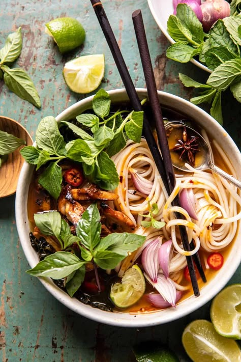 Weeknight Ginger Chicken Pho | halfbakedharvest.com Vietnamese Chicken Soup, Crispy Roasted Chicken, Spicy Broth, Easy Sesame Chicken, Miso Chicken, Chicken And Noodles, Half Baked Harvest Recipes, Chicken Pho, Savory Foods