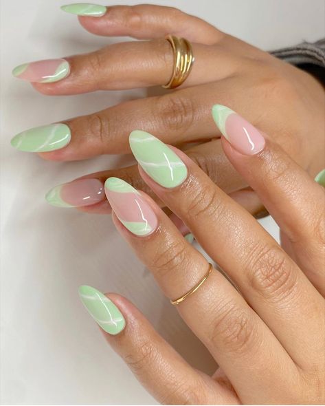 Lime Green Spring Nails, Pista Green Nail Art, Pista Green Nails, Pistachio Green Nails, Lime Nail Art, Spring Green Nails, Nails Lime Green, Cute Nails Gel, Green Almond Nails