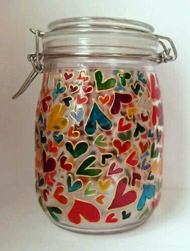 Painting Jars, Glass Painting Ideas, Crafts With Glass Jars, Painting Glass Jars, Glass Painting Patterns, Glass Bottle Diy, زجاج ملون, Glass Painting Designs, Diy Glass Bottle Crafts