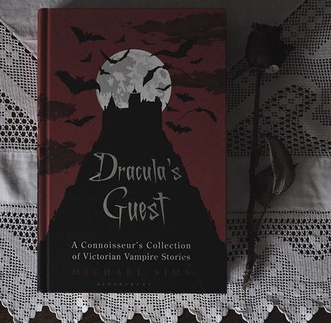 I have this book.  All the best stories Goth Books, Gothic Books, Vampire Stories, Vampire Books, Fantasy Books To Read, Unread Books, Recommended Books To Read, Cool Books, Literature Books