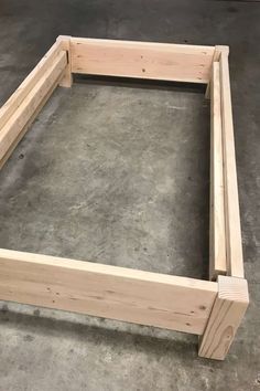 This twin platform bed is simple and inexpensive to build. It is easy to disassemble and put back together again. It is the perfect solution for a simple bed on a budget! #diytwinbed #buildabed #diybed #diy Diy Twin Bed Frame, Slipcovered Bed, Diy Twin Bed, Sofa Pouf, Bed Tutorial, Beautiful Bed Designs, Bed Frame Plans, Simple Bed Designs, Diy Platform Bed