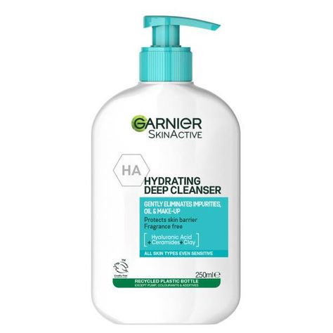 This gentle hydrating cleanser is trusted by Garnier's board of dermatologists to deeply cleanse all skin types, even sensitive skin. The formula effectively removes make up and deeply eliminates impurities. This daily face cleanser is also proven to minimise enlarged pores & irregular skin texture, all while protecting your skin barrier. Double Cleanser, Garnier Skinactive, Garnier Skin Active, Hydrating Cleanser, Skin Care Cleanser, Skin Foundation, Skin Cleanser Products, Moisturizing Lotions, Face Skin Care