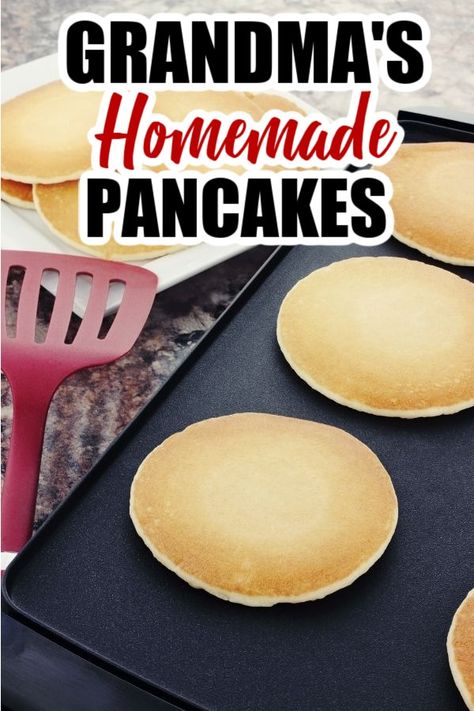 Ditch the premade box mix and try making this Fluffy Pancakes recipe instead. They are so light, fluffy and delicious they will become your favorite breakfast treat. Homemade Pancake Mix Recipe, Fluffy Pancakes Recipe, Best Homemade Pancakes, Homemade Pancakes Fluffy, Pancake Mix Recipe, Homemade Pancake Mix, Fluffy Pancake Recipe, Best Pancake Recipe, Delicious Slow Cooker Recipes