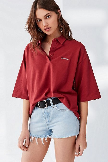 UO iets frans... Oversized Short Sleeve Polo Shirt Oversized Polo Outfit Women, Oversized Polo Shirt Outfit, Oversized Polo Outfit, Polo Outfit Women's, Outfit Ideas Female, Polo Outfits For Women, Polo Outfit Ideas, Polo Shirt Outfit Women's, Whatsapp Logo