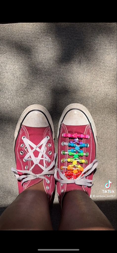 Diy Kandi, Kandi Kid, Shoe Design Sketches, Clothes Crafts, Beaded Lace, Chuck Taylor Sneakers, Vans Authentic Sneaker, Converse Shoes, Vans Sneaker