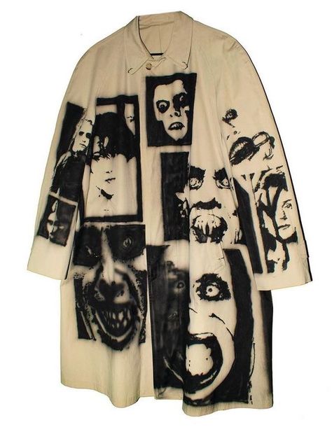 ‘’faces of horror’’ trench coat by plagueround Diy Vetement, Mode Vintage, Mode Inspiration, Dream Clothes, Looks Vintage, Look Cool, Diy Fashion, Diy Clothes, Custom Clothes