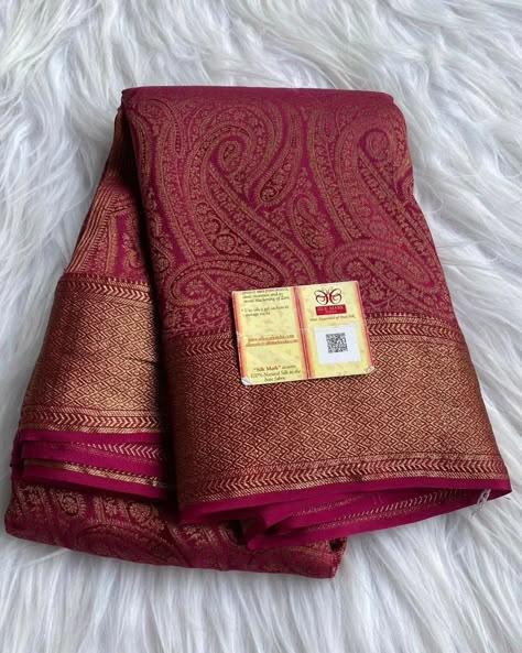 Pure Khaddi Benarasi Crepe Silk Silk mark Certified Rs. 13000+$ Saree Color Combinations, Circle Mehndi, Crepe Silk Sarees, Bengali Bride, Circle Mehndi Designs, Saree Design, Designer Dresses Casual, Blouse Work, Aishwarya Rai