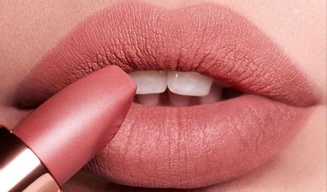 Charlotte Tilbury's new Pillow Talk Lipstick is the most beautiful thing we've ever seen Makeup Photography Ideas, Charlotte Tilbury Pillow Talk Lipstick, Pillow Talk Lipstick, Charlotte Tilbury Lipstick, Best Lipstick Color, Lipstick For Fair Skin, Charlotte Tilbury Makeup, Lipstick Designs, Perfect Lipstick