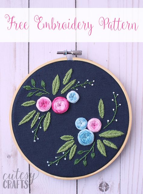 Free Blue Floral Embroidery Pattern Woven Wheel Stitch, Creeper Minecraft, Floral Embroidery Patterns, Hand Embroidery Tutorial, Pola Sulam, Embroidery Materials, Learn Embroidery, Embroidery Flowers Pattern, Embroidery Patterns Free