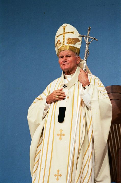 Saint John Paul Ii Quotes, John Paul Ii Quotes, Pope Saint John Paul Ii, San Juan Pablo Ii, Monastic Life, St John Paul Ii, Catholic Images, Pope John Paul Ii, John Paul Ii