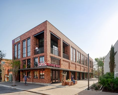 Watkins Insurance Building / Wang Architects | ArchDaily Small Mixed Use Building, Industrial Exterior Design, Warehouse Renovation, Commercial Design Exterior, American University, Warehouse Design, Contemporary Building, Retail Park, Mix Use Building