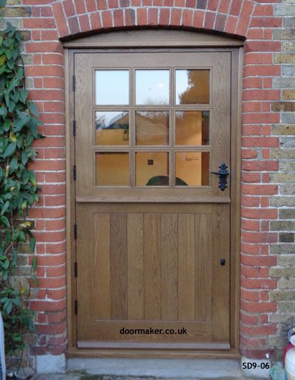 oak stable door 9 panes Oak Stable Door, Stable Doors Ideas House, Stable Door Front Door, Stable Door Kitchen, Exterior Kitchen Doors, Country Front Door, Rustic Wood Doors, Oak Front Door, Cottage Front Doors