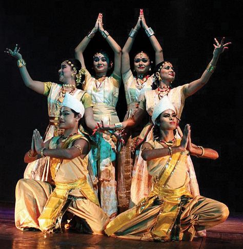 Sattriya — the dance of the monks | ROTARY NEWS Satriya Dance, Sattriya Dance, Music Workshop, Dance Classical, Indian Classical Dancer, Dance Of India, Dance Forms, North East India, India Travel Guide