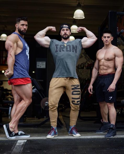 #bodybuilding #fitness Julian Michaels, Bradley Martin, Julian Smith, Michael Smith, Mind Set, Bodybuilding Fitness, Bodybuilder, Fashion Model, Crossfit