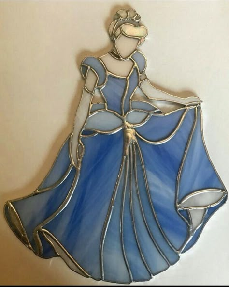 Disney Stained Glass, Glass Art Design, Grand Daughter, Wine Glass Art, Beach Glass Art, Glass Art Projects, Stained Glass Ornaments, زجاج ملون, Tiffany Glass