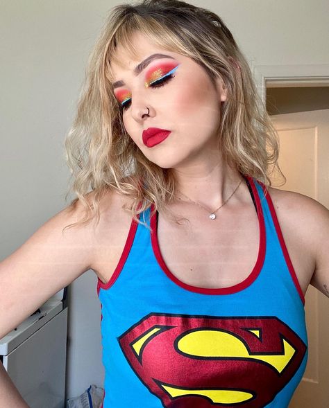 Super Girl Makeup Halloween, Superman Makeup Woman, Supergirl Makeup Halloween, Superhero Makeup Female, Superwoman Makeup, Superman Makeup, Supergirl Makeup, Work Makeup Ideas, Super Hero Makeup