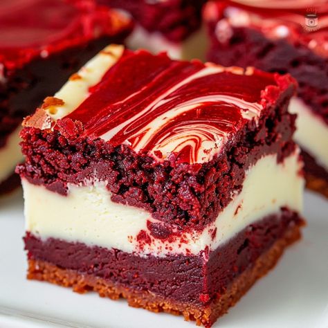 Red Velvet Cheesecake Brownies Red Velvet Cheesecake Brownies, Cheesecake Brownies Recipe, Cheesecake Layer, Brownies Recipe Homemade, Velvet Cheesecake, Best Cinnamon Rolls, Christmas Tips, Magically Delicious, Fudgy Brownie