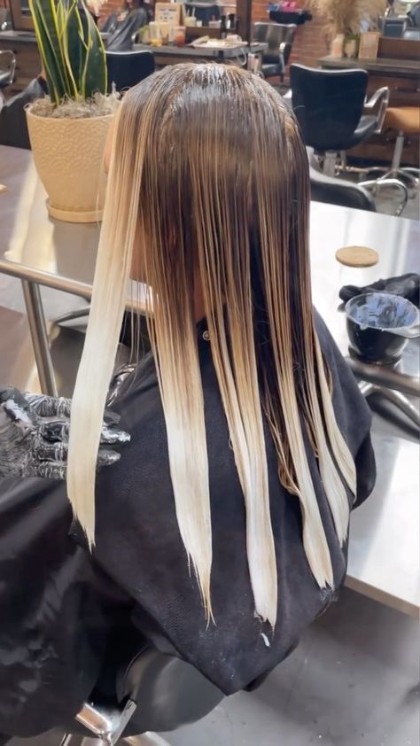 Diy Wet Balayage, Full Saturation Balayage, Wet Balayage Blonde, Wet Balayage Technique, Balayage Sectioning, Diy Balayage At Home, Balayage At Home, Balayage Pattern, Chi Hair Color