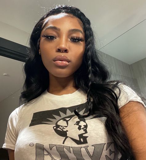 queen quen on Twitter: "gimme kiss💋… " Quenlin Blackwell, Baddie Vibes, Most Beautiful People, Gal Pal, Bratz Doll, Cute Simple Outfits, Girls Makeup, Cute Makeup, Beautiful Black Women